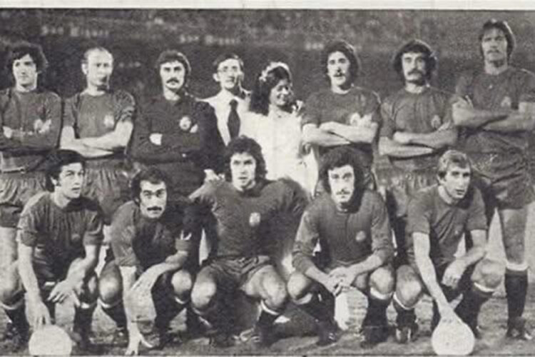 momento-pareja-recien-casados-pirri-migueli-futbol