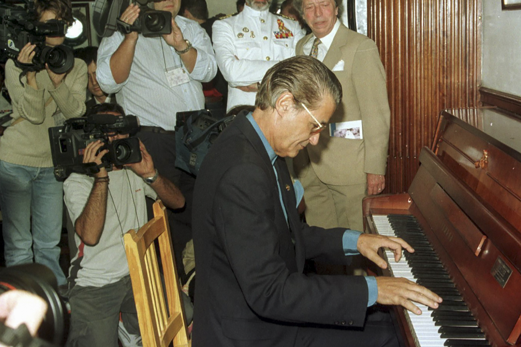 muere-pianista-felipe-campuzano.jpg