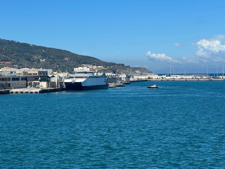 naviera-ceuta-lines-mas-cerca-operar-estrecho-3