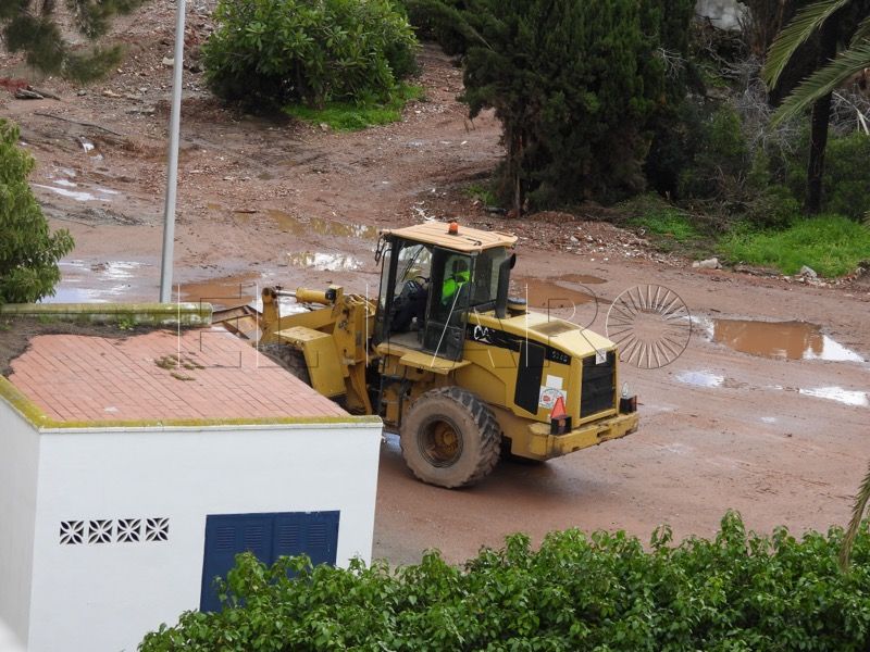 odisea-derribar-ultimo-chale-ubicado-puerto