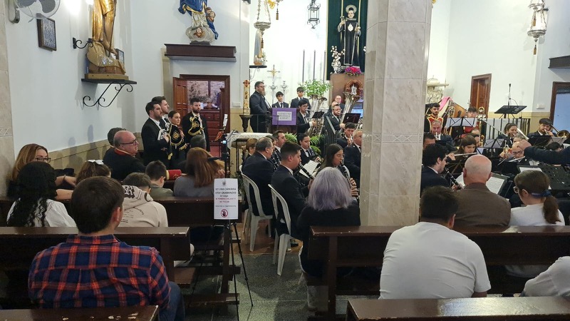 sones-banda-musica-ciudad-ceuta-festejar-cumpleanos