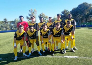 sporting-atletico-cae-goleado-vazquez-cultural