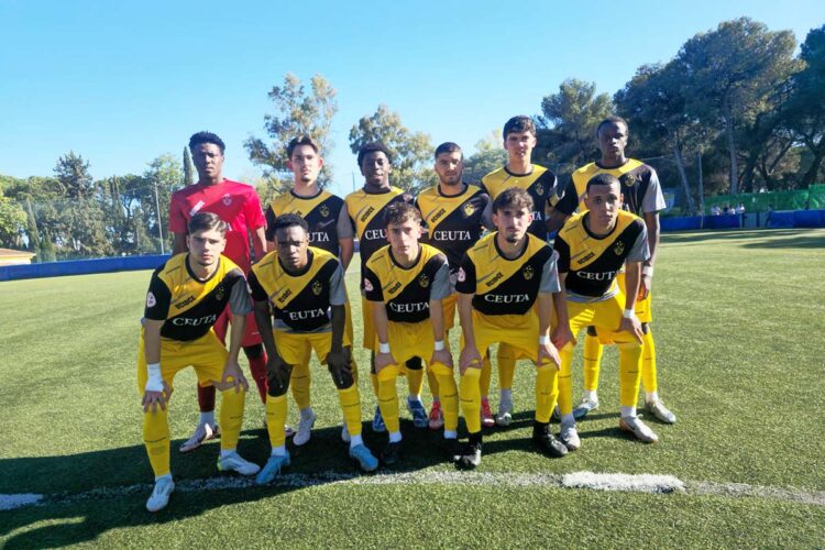 sporting-atletico-cae-goleado-vazquez-cultural