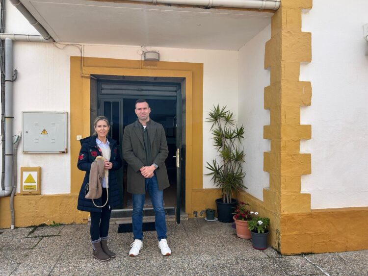 verdejo-lopez-visitan-centro-menores-san-ildefonso