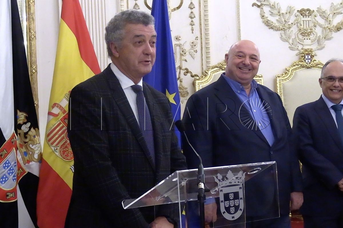 vivas-recibe-circulo-artesanos-sanlucar-barrameda-004