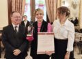 yolanda-bel-entrega-premio-maria-eza-4