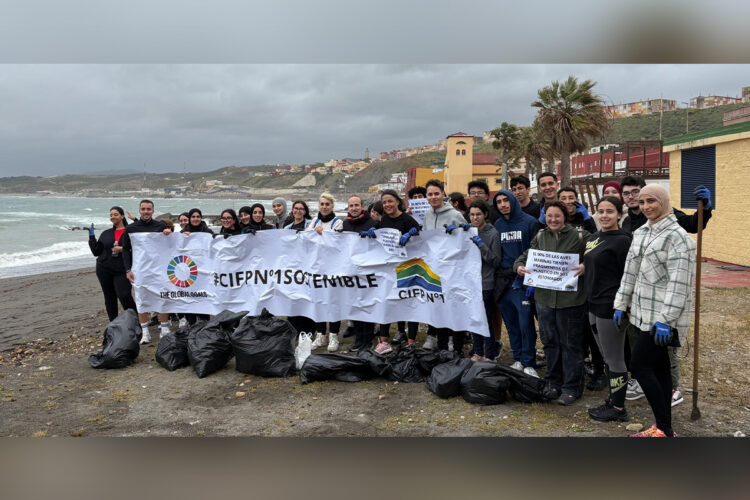 CIFPN1-recogida-plastico-playas