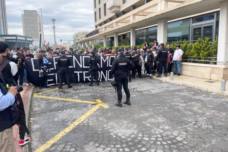 agradecimiento-policia-partido-ad-ceuta-murcia