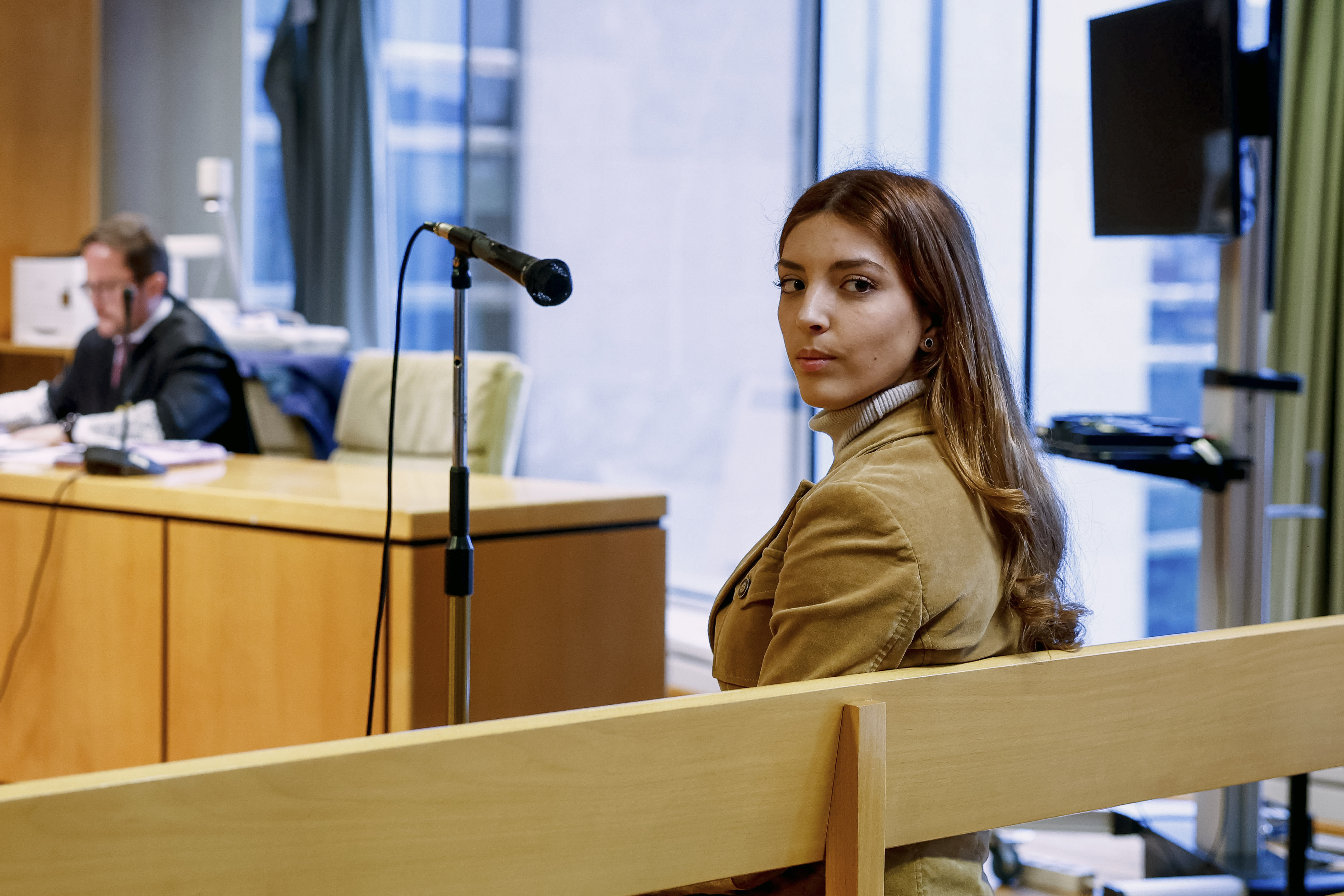 bastion-frontal-lider-isabel-peralta-juicio-3