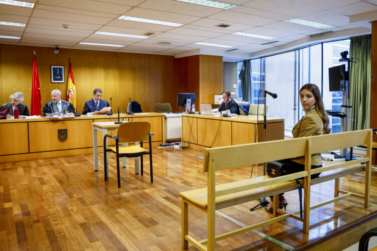 bastion-frontal-lider-isabel-peralta-juicio-4