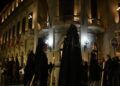 ceuties-acompanan-santo-entierro-emotiva-salida-semana-santa-ceuta-2025