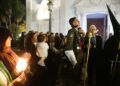 ceuties-acompanan-santo-entierro-emotiva-salida-semana-santa-ceuta-2025