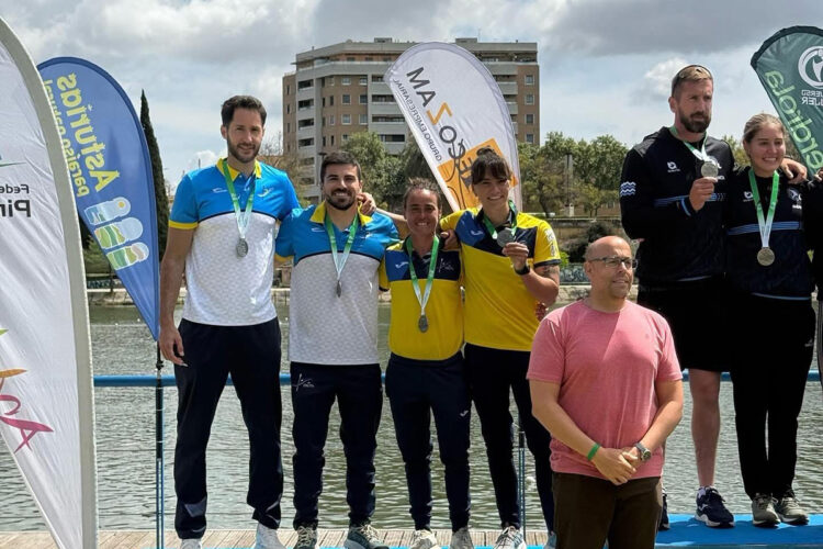 club-delfines-logra-plata-k4-copa-espana-005