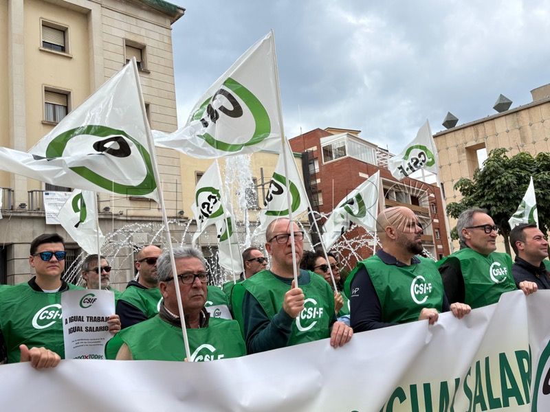 csif-defensa-condiciones-empleados-publicos-014