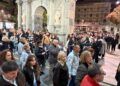 descendimiento-envuelve-madrugada-viernes-santo-semana-santa-2025