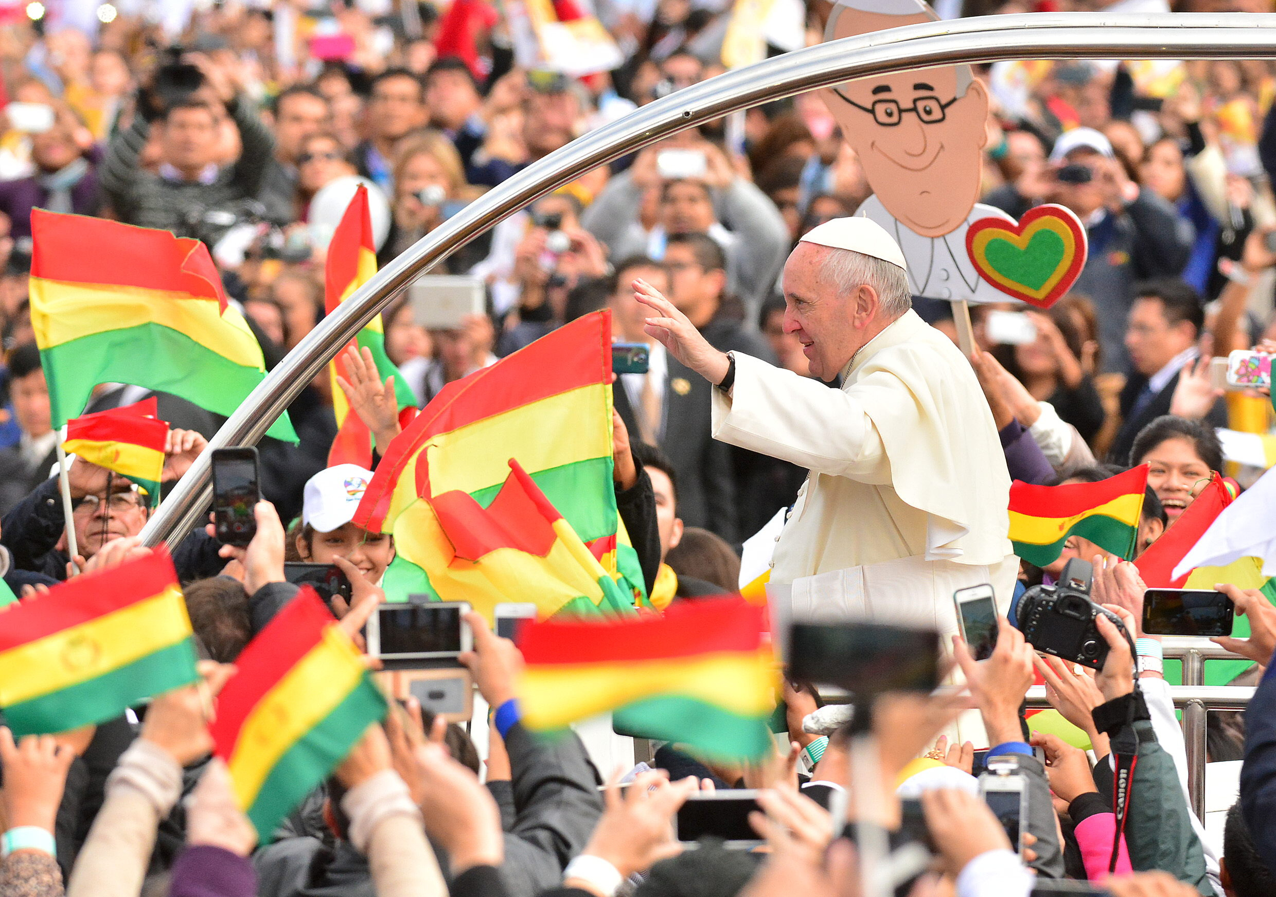 fallece-papa-francisco-88-anos-2025-1.jpg