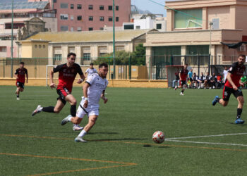 filial-no-puede-lider-futbol-011
