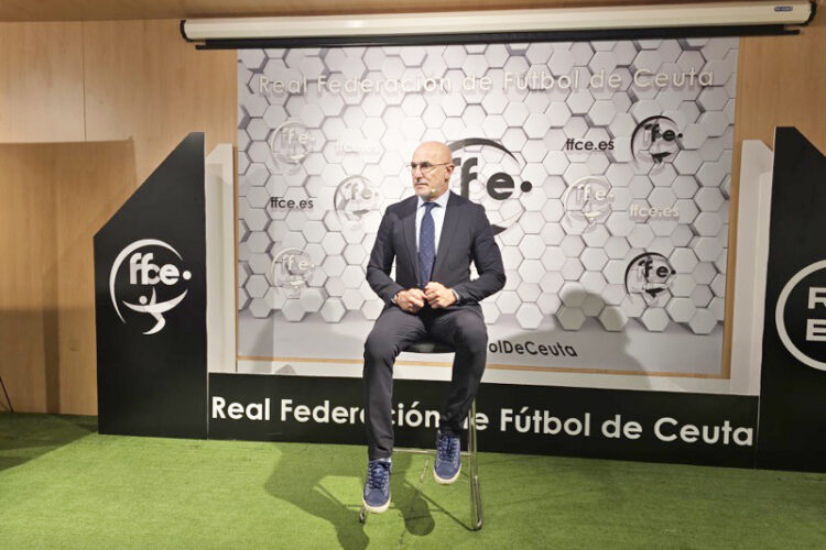 luis-de-la-fuente-federacion-trabaja-futbol-ceuta-003