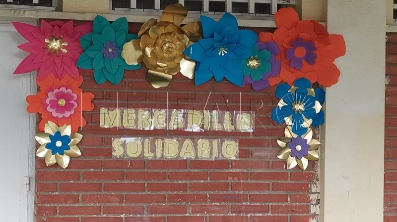 mercadillo-solidario-juan-morejon-beneficio-autismo-ceuta-010