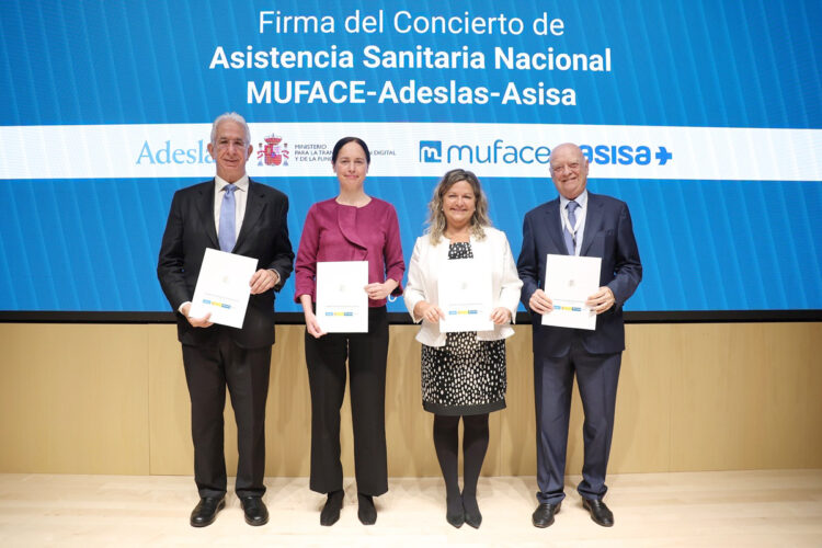 muface-firma-adeslas-asisa-nuevo-concierto-sanitario