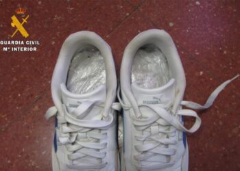 otra-ruta-droga-kifi-zapatillas-pequenas-cargas-hachis-coches