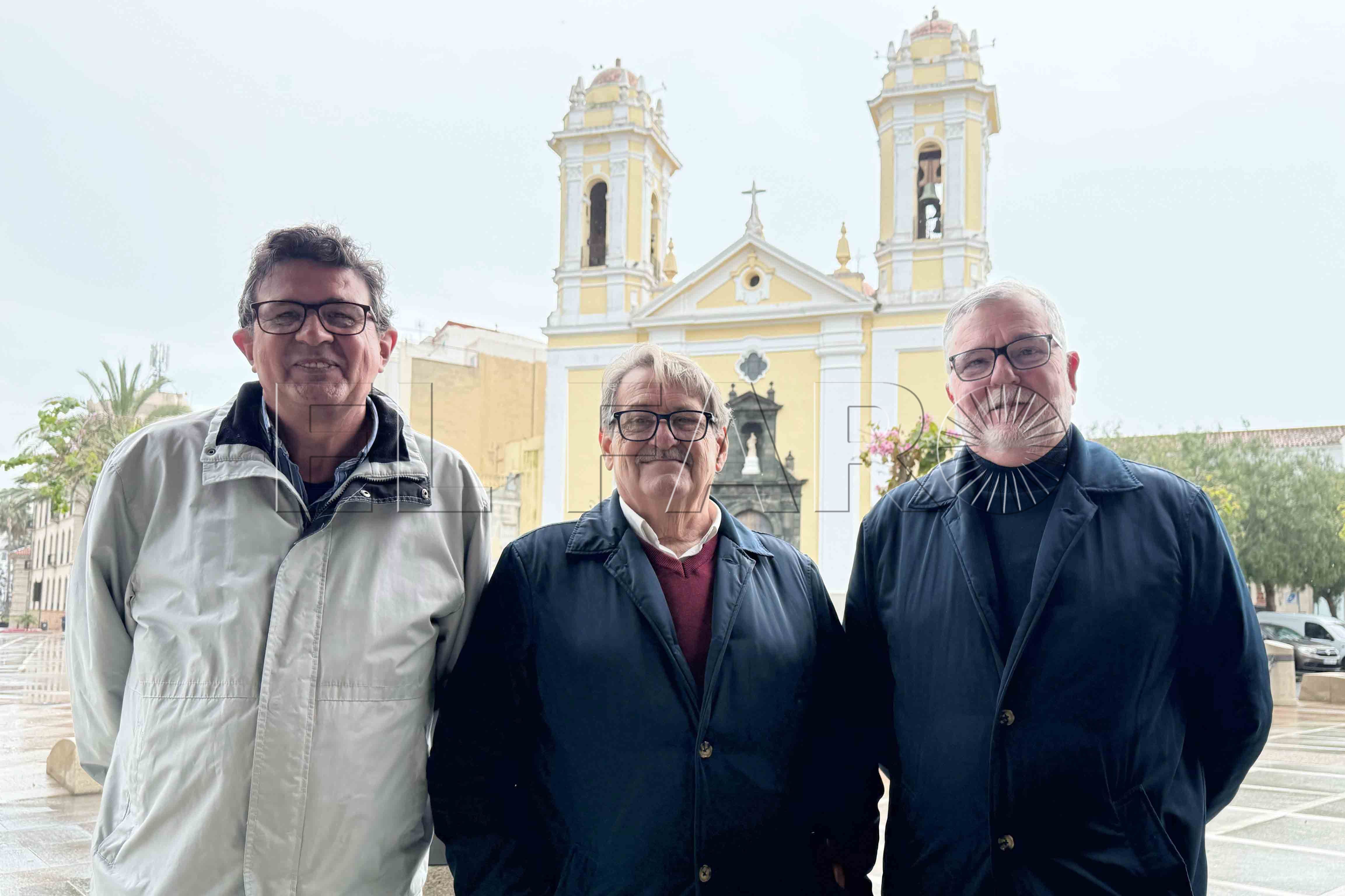 pasos-clavos-tunicas-remendadas-semana-santa-pasado-6