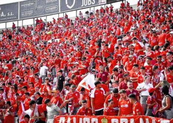 real-murcia-pide-aficion-demuestre-ejemplar-comportamiento