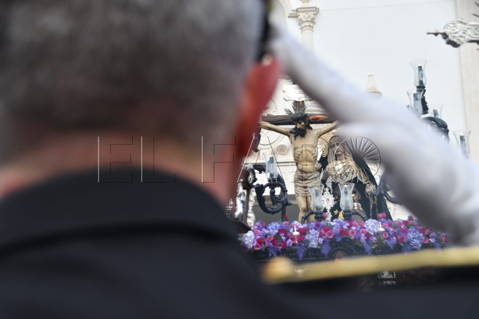 salida-procesional-hermandad-vera-cruz-semana-santa-2025-11