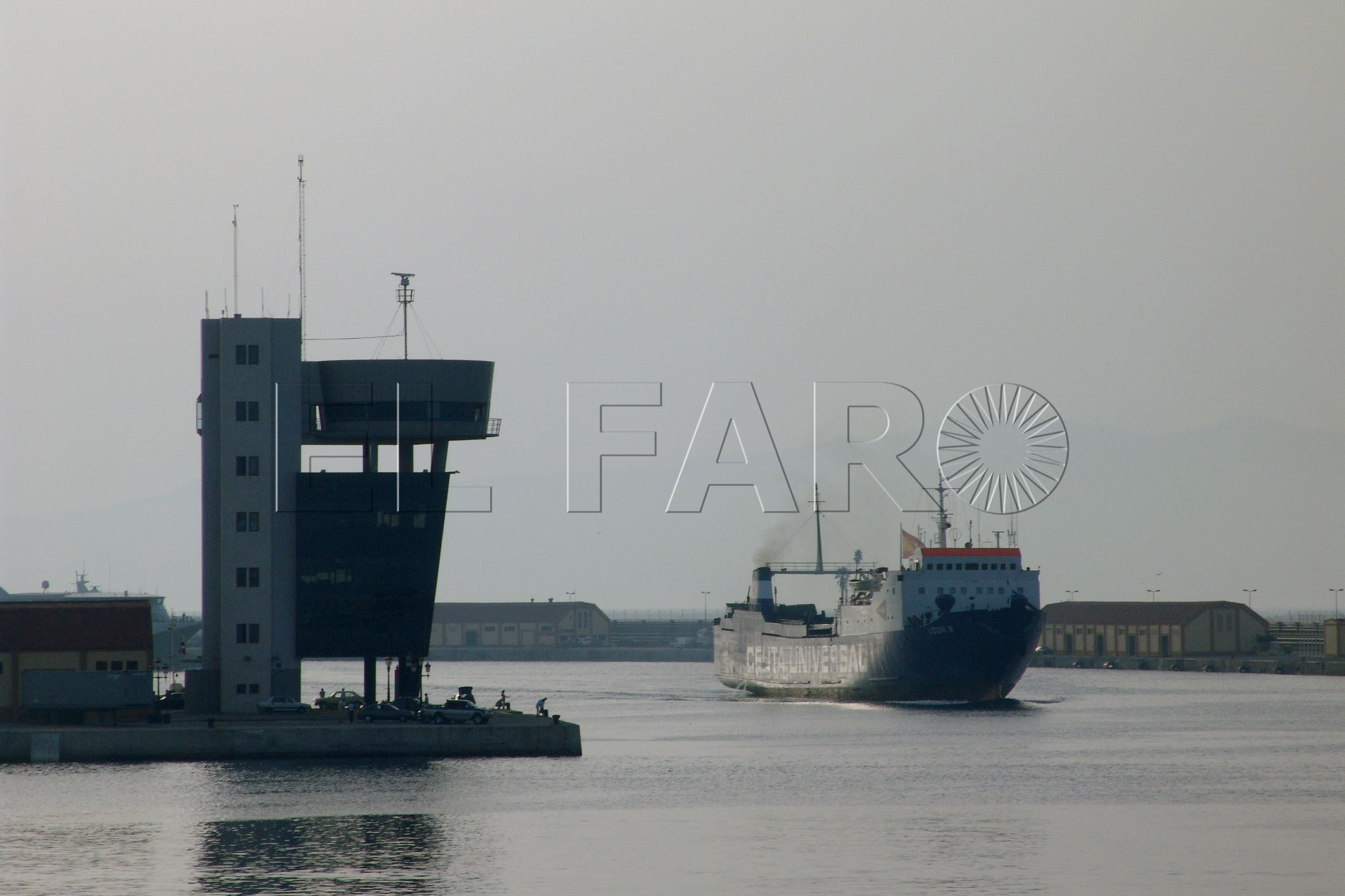 torre-control-puerto