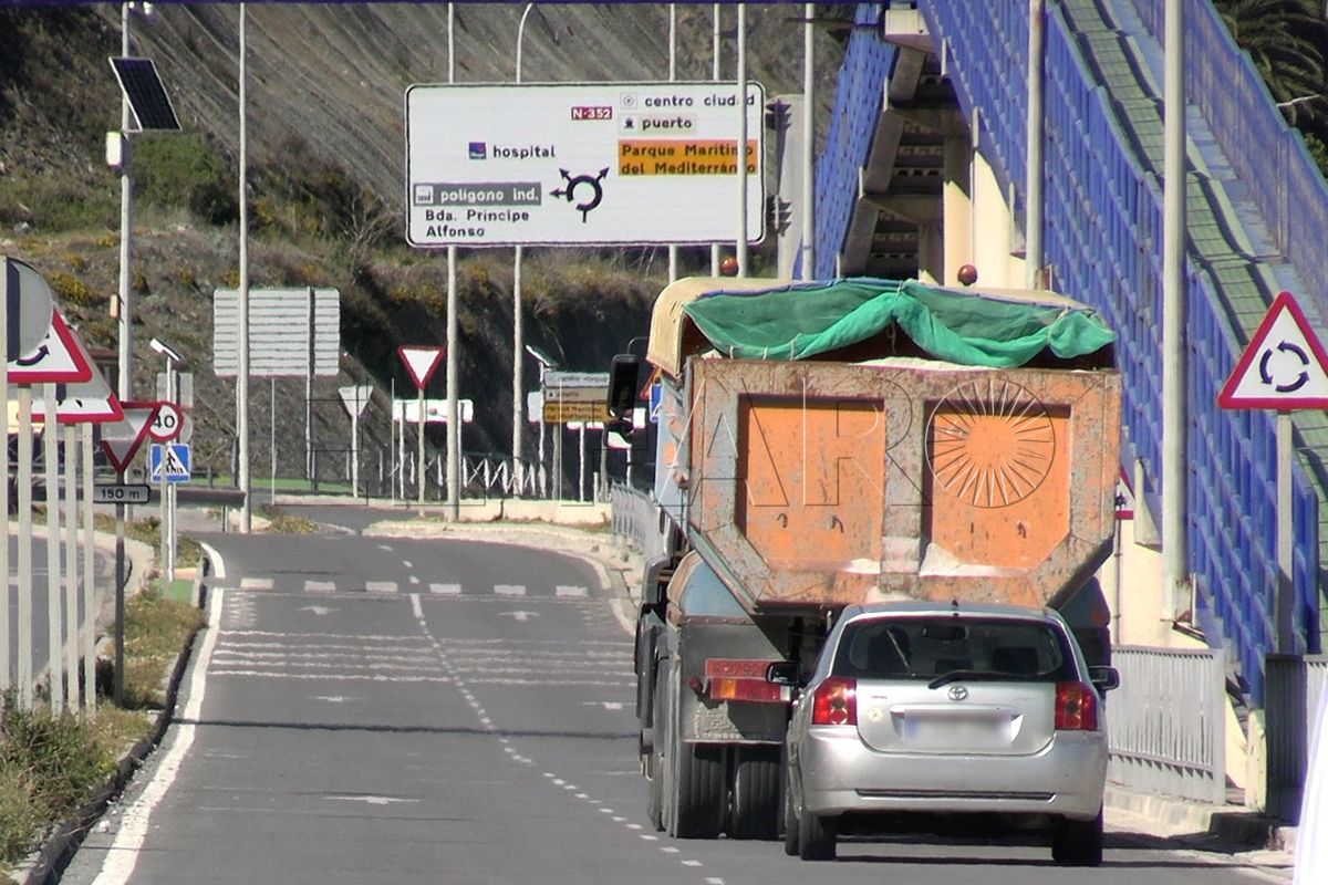 aduana-comercial-importacion-arena-marruecos-ceuta-005