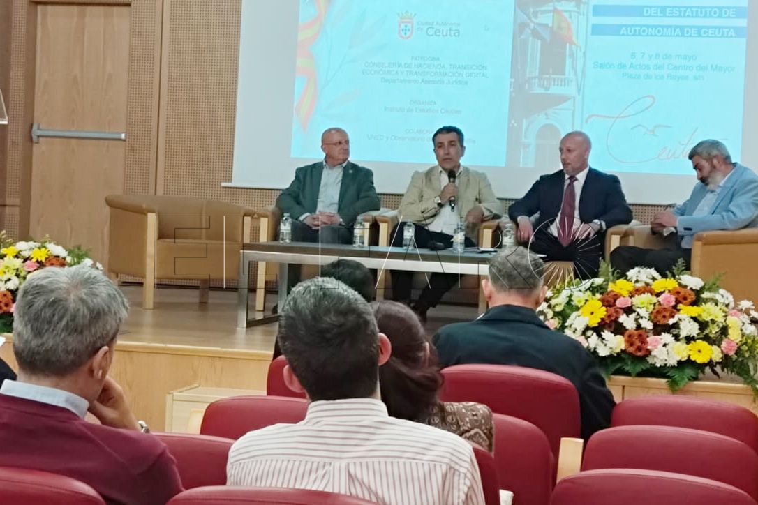 analisis-sanidad-educacion-politica-negocios-jornadas-autonomia-1