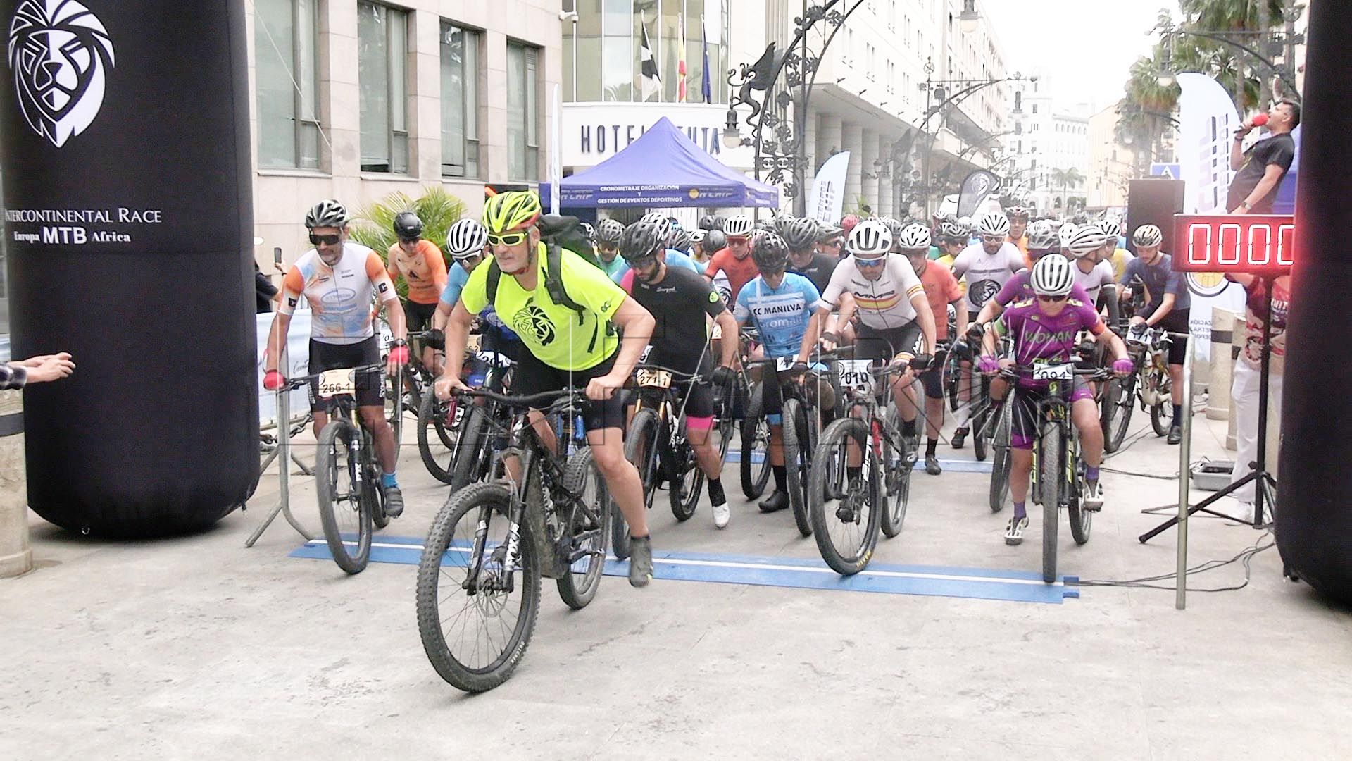 arranca-intercontinental-race-bike-2025