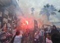 calido-recibimiento-hinchas-ad-ceuta-futbol-005