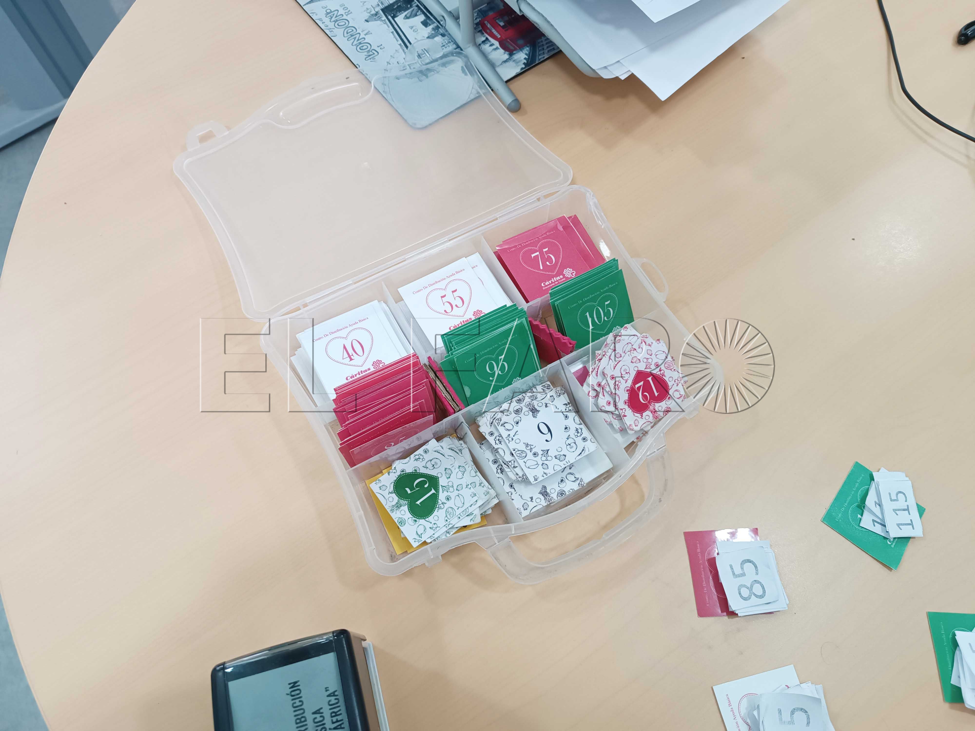 caritas-ceuta-atiende-personas-situacion-pobreza-7
