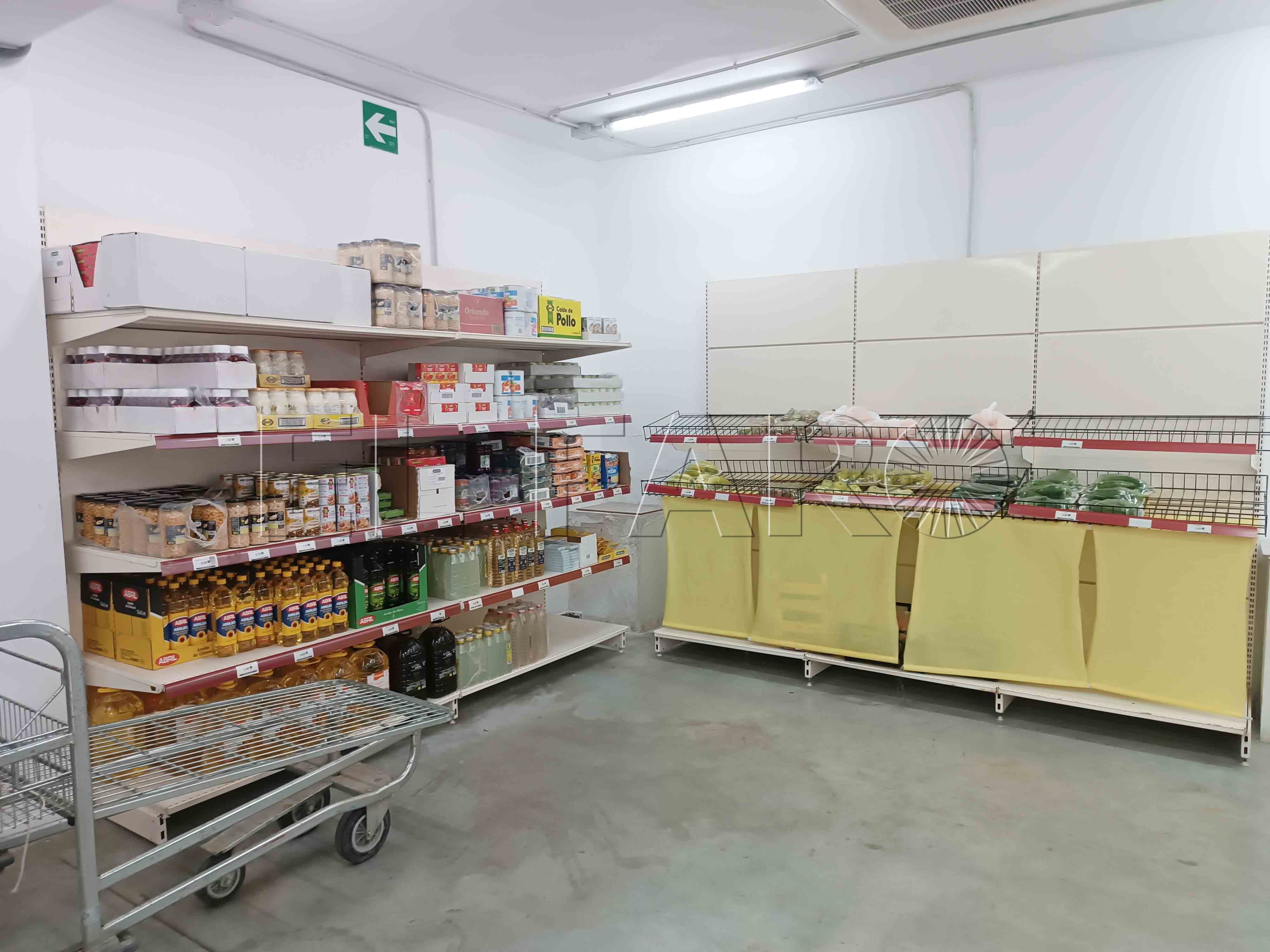 caritas-ceuta-atiende-personas-situacion-pobreza-8