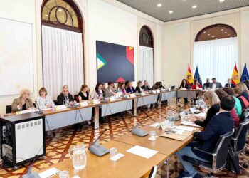 ceuta-plantea-situacion-limite-atencion-menores-inmigrantes-sectorial-1
