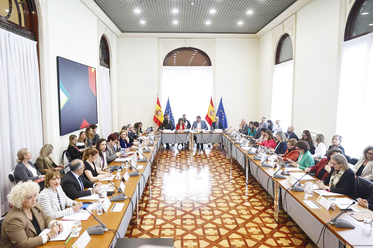 ceuta-plantea-situacion-limite-atencion-menores-inmigrantes-sectorial-2