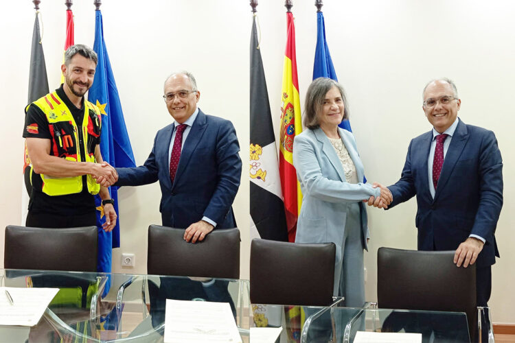 ciudad-firma-convenio-colegio-psicologos-ucor