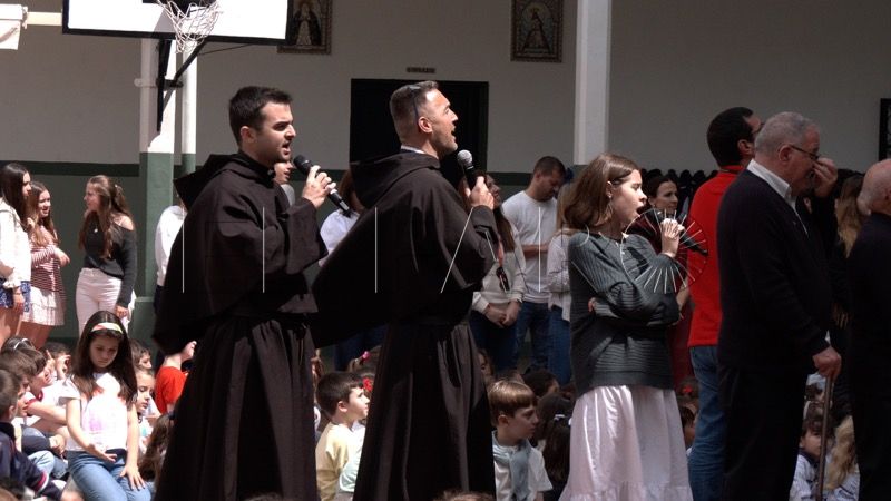 colegio-san-agustin-rinde-homenaje-papa-leon-xiv-015
