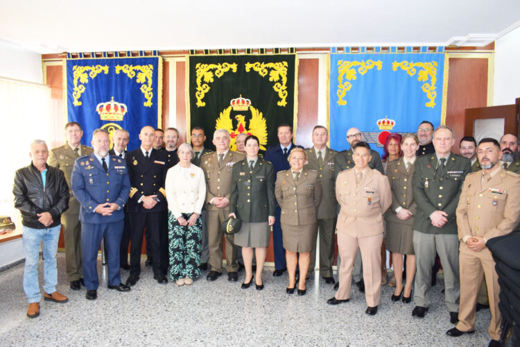 delegacion-defensa-celebra-dia-reservista-1