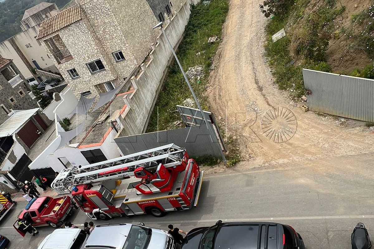 incendio-urbanización-pinar-menores-engloba-001