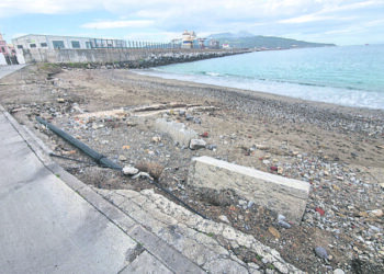 vecinos-playa-san-amaro-exigen-mejoras-2